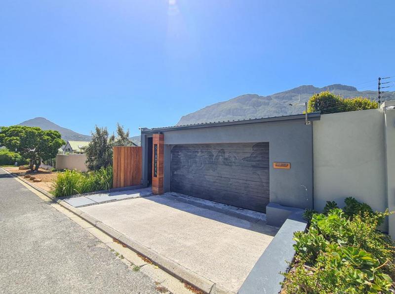 5 Bedroom Property for Sale in Hout Bay Western Cape